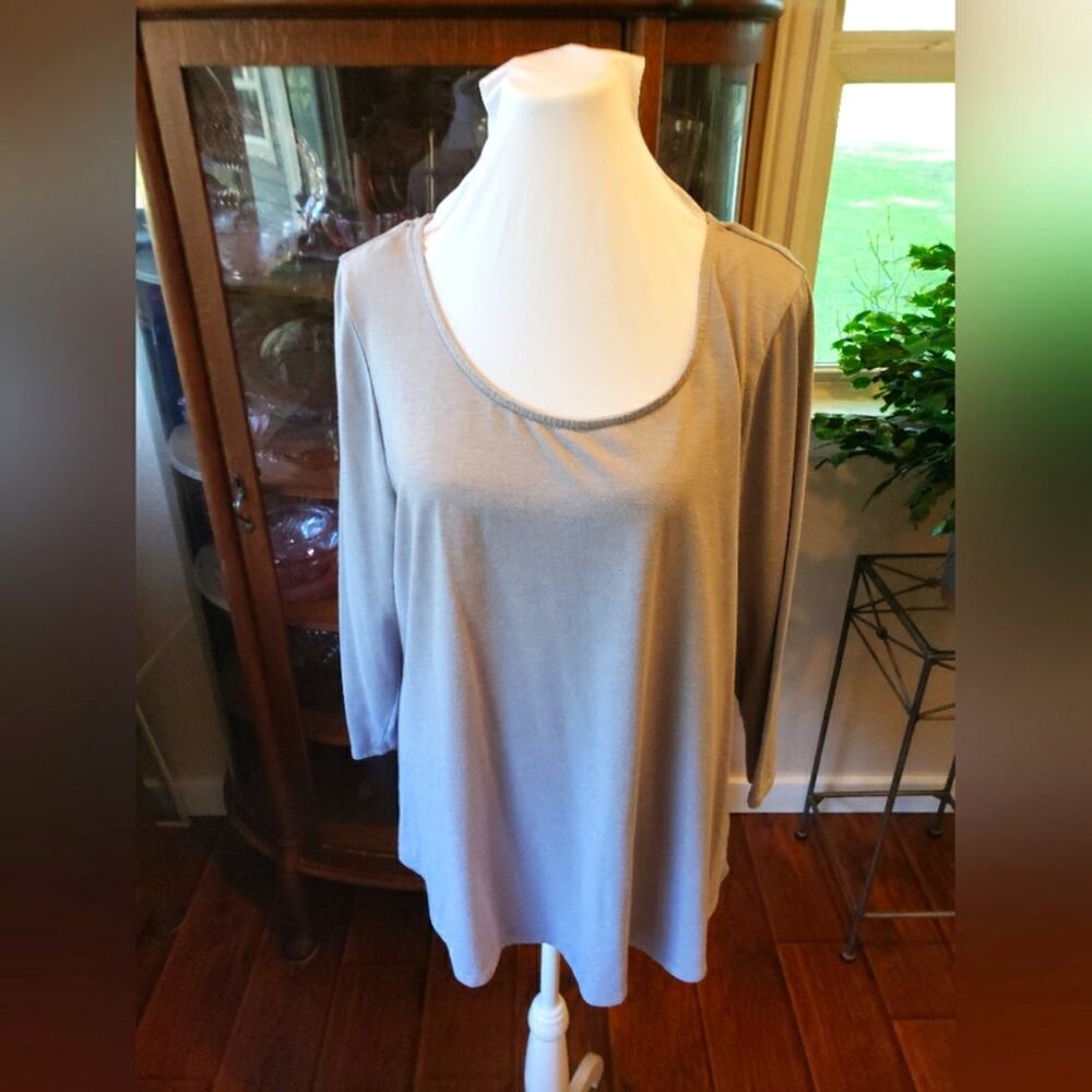 Energe L tan‎ long sleeve t shirt bundle